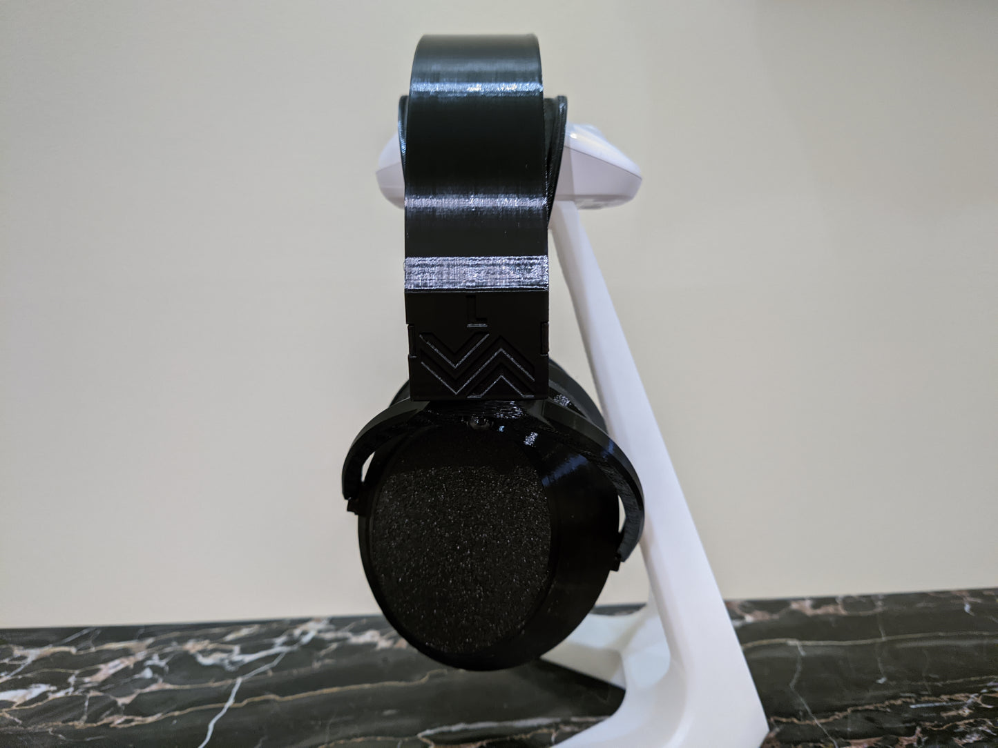 Static Cliff Closed Back Headphones