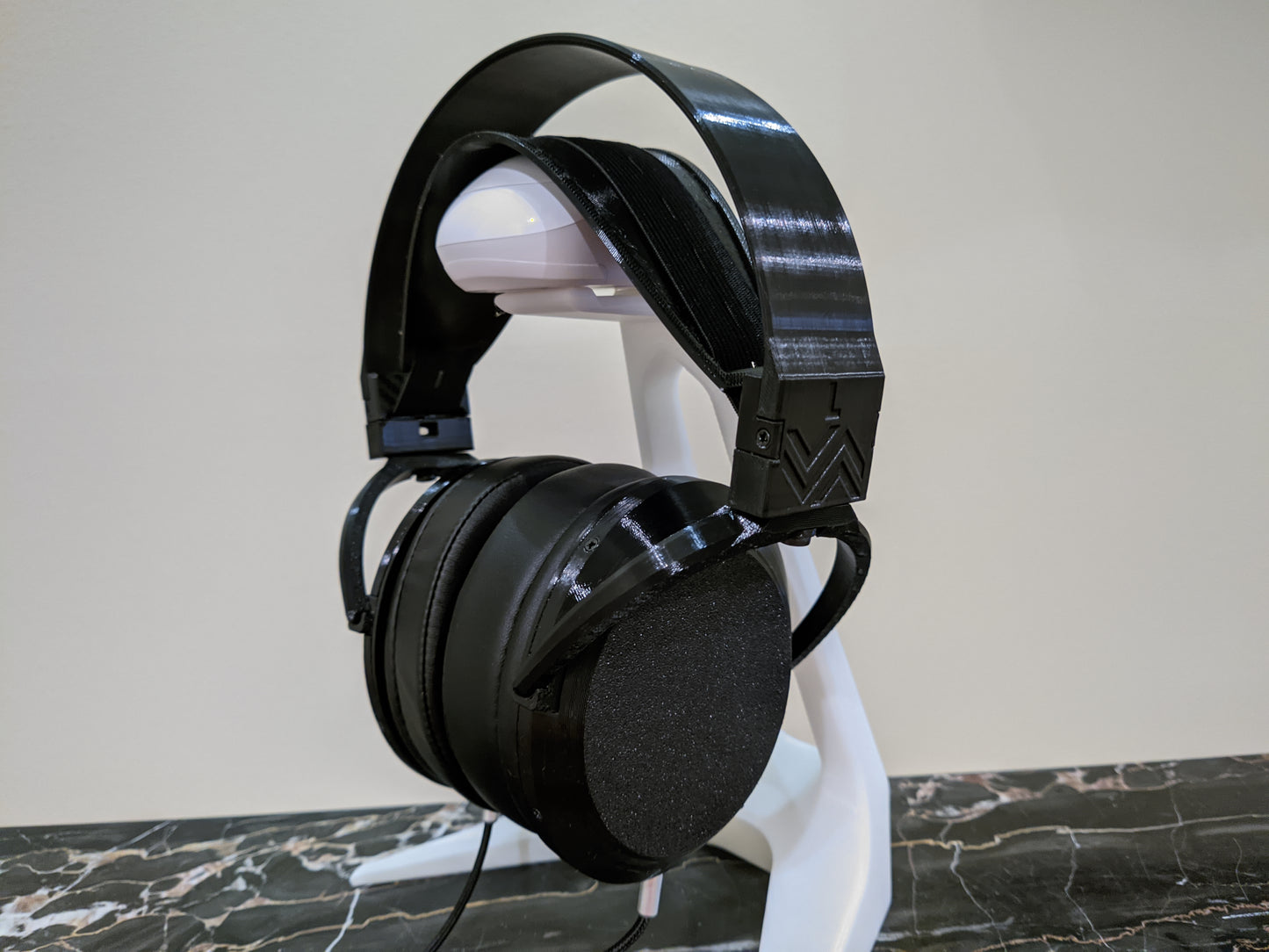Static Cliff Closed Back Headphones